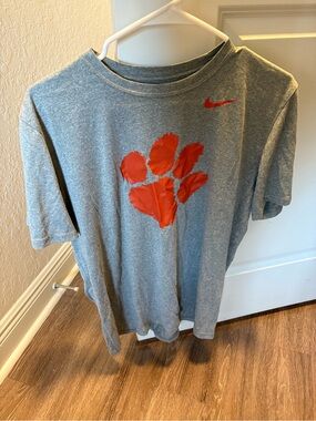 Nike Gray DriFit T-Shirt Clemson Tigers Paw